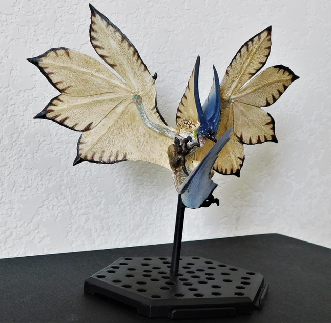 Фигурка Легиана (Legiana) Monster Hunter 12 см - Коллекционная модель летающего монстра - Фото 2 Фигурка Легиана (Legiana) Monster Hunter 12 см - Коллекционная модель летающего монстра - изображение 2
