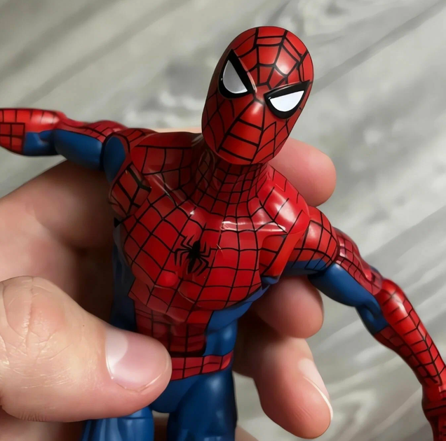 Коллекционная экшн-фигурка Spider-Man Marvel Legends Retro 90s – Человек-Паук Серия Легенд Ретро, 15 см - Фото 4 Коллекционная экшн-фигурка Spider-Man Marvel Legends Retro 90s – Человек-Паук Серия Легенд Ретро, 15 см - изображение 4