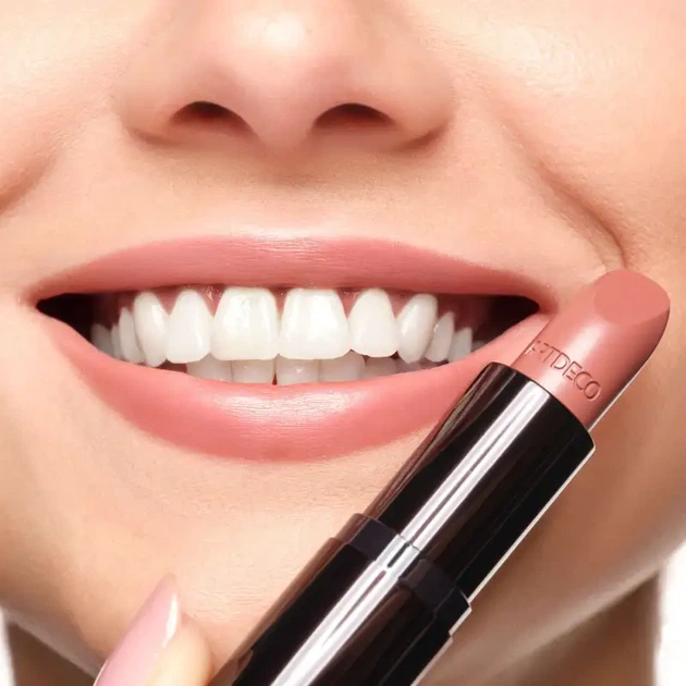 Artdeco Perfect Color Lipstick Помада для губ № 846 "Timeless Chic" - Фото 4 Artdeco Perfect Color Lipstick Помада для губ № 846 "Timeless Chic" - изображение 4