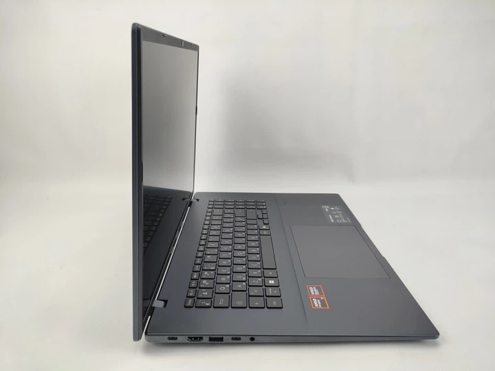 Ноутбук 18.4" ASUS Vivobook 18 (S1807HA-S8115W) AMD Ryzen 7 260 RAM 32GB SSD 1TB Windows 11 (UKR) (102319311) - Уцінка - зображення 11
