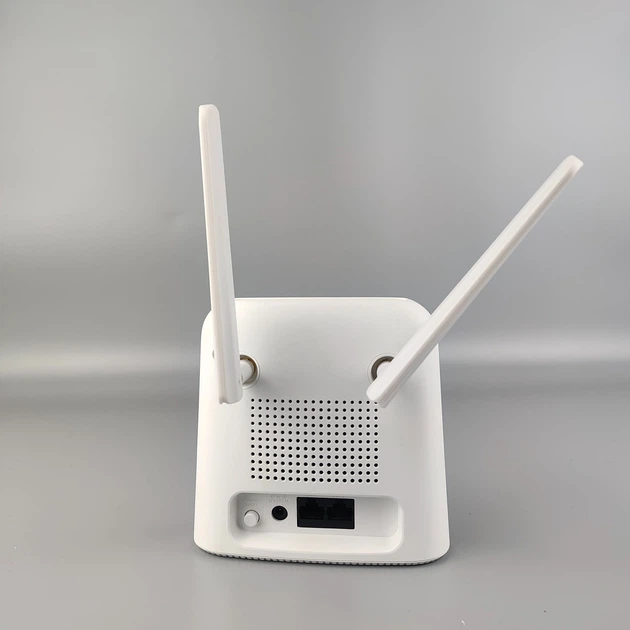 Мобильный маршрутизатор D-Link DWR-960 4G/3G LTE Cat 7 Wi-Fi AC1200 Белый (102235159) - Б/У - изображение 7