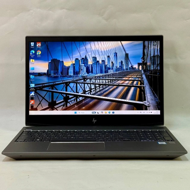 Ноутбук HP ZBook 15v G5 / 15.6" (1920x1080) IPS / Intel Core i5-8300H (4 (8) ядра по 2.3 - 4.0 GHz) / 16 GB DDR4 / 500 GB SSD M.2 / Intel UHD Graphics 630 / WebCam / Windows 10 Pro б/у - Фото 3 Ноутбук HP ZBook 15v G5 / 15.6" (1920x1080) IPS / Intel Core i5-8300H (4 (8) ядра по 2.3 - 4.0 GHz) / 16 GB DDR4 / 500 GB SSD M.2 / Intel UHD Graphics 630 / WebCam / Windows 10 Pro б/у - изображение 3