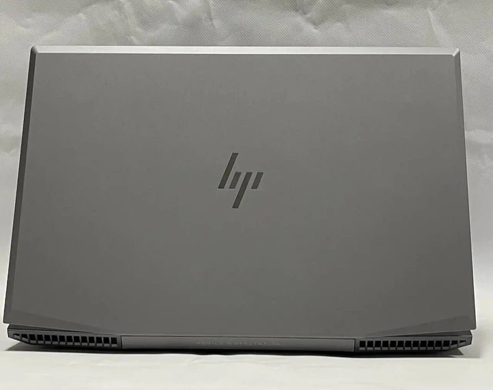 Ноутбук HP ZBook 15v G5 / 15.6" (1920x1080) IPS / Intel Core i5-8300H (4 (8) ядра по 2.3 - 4.0 GHz) / 16 GB DDR4 / 500 GB SSD M.2 / Intel UHD Graphics 630 / WebCam / Windows 10 Pro б/у - Фото 15 Ноутбук HP ZBook 15v G5 / 15.6" (1920x1080) IPS / Intel Core i5-8300H (4 (8) ядра по 2.3 - 4.0 GHz) / 16 GB DDR4 / 500 GB SSD M.2 / Intel UHD Graphics 630 / WebCam / Windows 10 Pro б/у - изображение 15