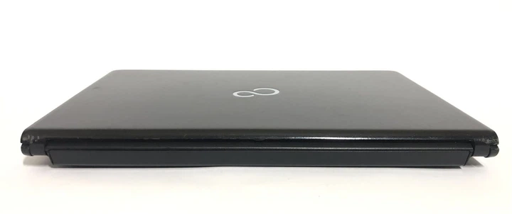 Ультрабук Б-клас Fujitsu LifeBook / 13.3" IPS Touch / Core i5-6300U (2(4) ядра по 2.4-3 GHz) / 8GB DDR4 / 256GB SSD / HD Graphics 520 / WebCam / HDMI б/в - зображення 7