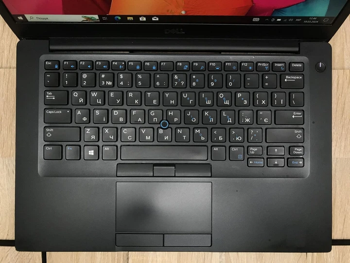 Ноутбук Б-класс Dell Latitude 7490 / 14" (1920x1080) IPS / Intel Core i5-8350U (4 (8) ядра по 1.7-3.6 GHz) / 8 GB DDR4 / 256 GB SSD M.2 / UHD Graphics 620 / WebCam / USB 3.1 / HDMI б/у - Фото 7 Ноутбук Б-класс Dell Latitude 7490 / 14" (1920x1080) IPS / Intel Core i5-8350U (4 (8) ядра по 1.7-3.6 GHz) / 8 GB DDR4 / 256 GB SSD M.2 / UHD Graphics 620 / WebCam / USB 3.1 / HDMI б/у - изображение 7