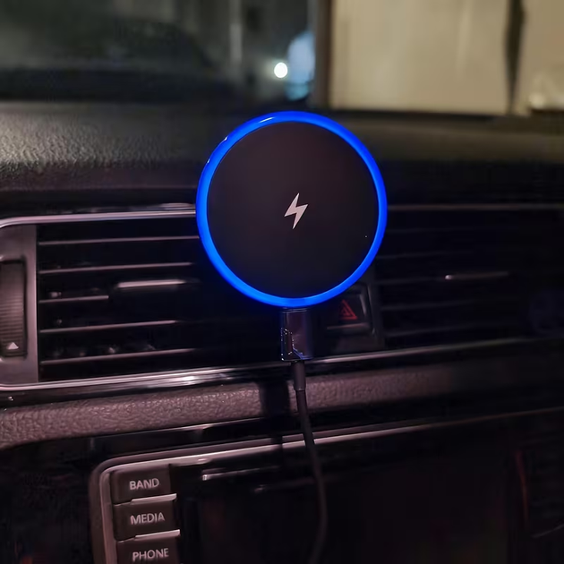 Магнитный автодержатель с беспроводной зарядкой 15W Qi MagSafe — Автомобильный держатель для телефона на дефлектор с LED-подсветкой 360° - изображение 2