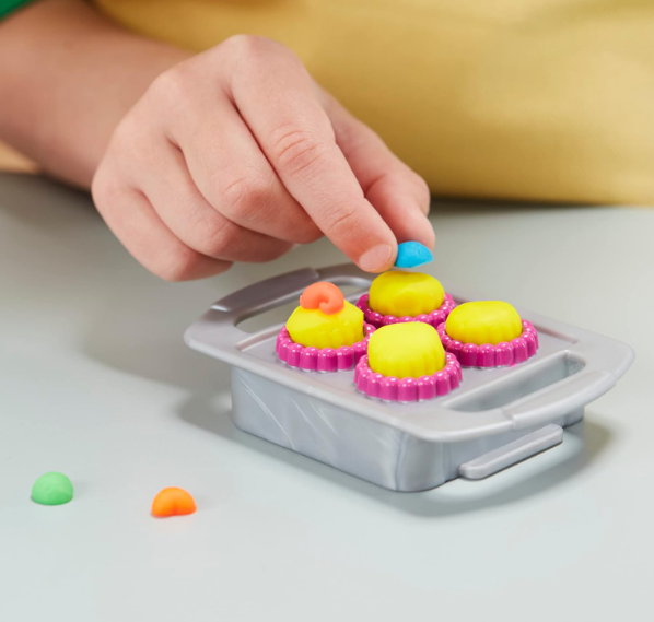 Набор для лепки Плей До кухня печь с формами и аксессуарами Play-Doh Hasbro B9740 - Фото 6 Набор для лепки Плей До кухня печь с формами и аксессуарами Play-Doh Hasbro B9740 - изображение 6