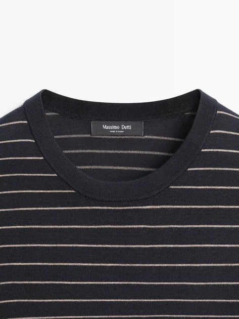 Чоловічий светр Massimo Dutti L темно-синій з бежевим 1201/201/003 - Фото 8 Чоловічий светр Massimo Dutti L темно-синій з бежевим 1201/201/003 - зображення 8
