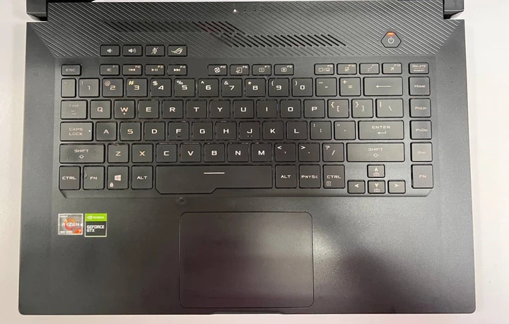 Ноутбук ASUS ROG Zephyrus G GA502DU Ryzen 7 3750H GTX 1660 Ti 16/512 Б\В - Б/В - зображення 6