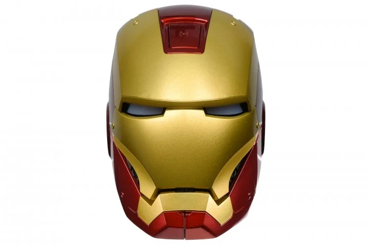 Портативная Bluetooth-колонка Iron Man с подсветкой глаз, USB и microSD - изображение 3