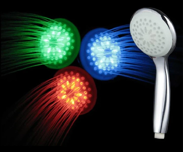 Светодиодная насадка для душа Digital Led Shower с подсветкой в зависимости от температуры воды - изображение 2