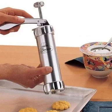Кондитерский шприц-пресс для печенья Cookie Press, 20 насадок, нержавеющая сталь - Фото 2 Кондитерский шприц-пресс для печенья Cookie Press, 20 насадок, нержавеющая сталь - изображение 2