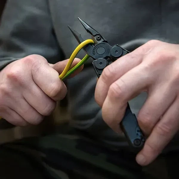 Мультиинструмент Leatherman WAVE PLUS BLACK, синтетический чехол Molle - Фото 6 Мультиинструмент Leatherman WAVE PLUS BLACK, синтетический чехол Molle - изображение 6
