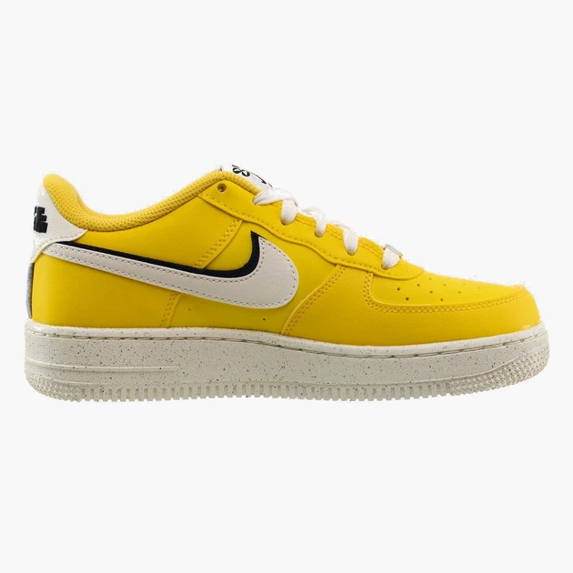 Кроссовки женские Nike Air Force 1 Lv8 37.5 Желтый DQ0359-700 - изображение 3