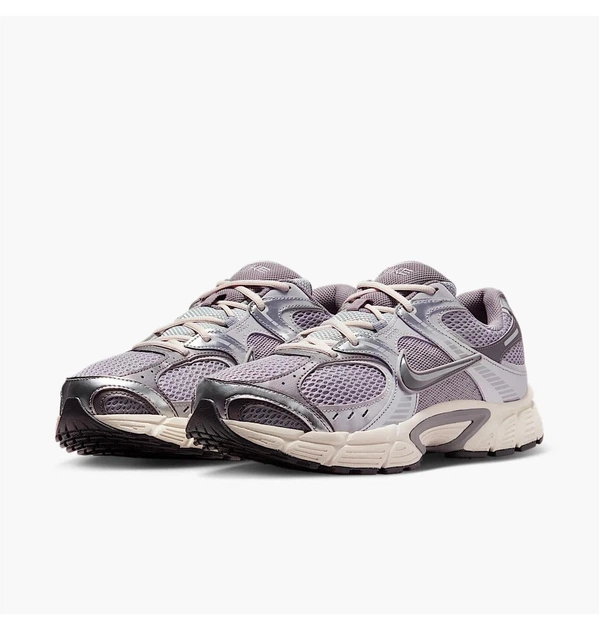 Кросівки чоловічі Nike V5 Rnr 42 Комбінований HJ5228-003 - зображення 13
