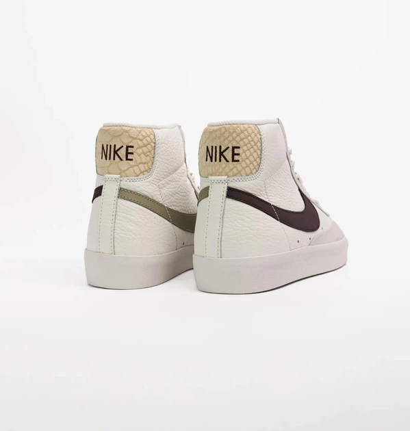 Кроссовки мужские Nike Blazer Mid 77 42 Бежевый FD0805-100 - Фото 5 Кроссовки мужские Nike Blazer Mid 77 42 Бежевый FD0805-100 - изображение 5