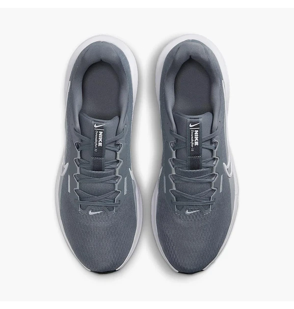 Кросівки чоловічі Nike Downshifter 13 47 Сірий FD6454-010 - Фото 4 Кросівки чоловічі Nike Downshifter 13 47 Сірий FD6454-010 - зображення 4
