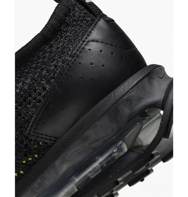 Кросівки чоловічі Nike Air Max Flyknit Racer Next Nature 38.5 Чорний FD2764-001 - Фото 3 Кросівки чоловічі Nike Air Max Flyknit Racer Next Nature 38.5 Чорний FD2764-001 - зображення 3