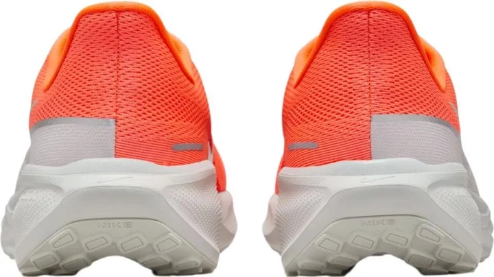 Кросівки чоловічі Nike Air Zoom Pegasus 41 Premium 45 Помаранчевий HQ2938-800 - Фото 8 Кросівки чоловічі Nike Air Zoom Pegasus 41 Premium 45 Помаранчевий HQ2938-800 - зображення 8