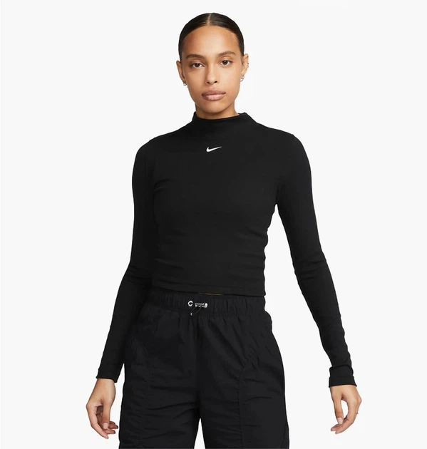 Спортивная кофта женская Nike Sportswear Essential Black Dv7880-010 XS Черная DV7880-010 - Фото 1 Спортивная кофта женская Nike Sportswear Essential Black Dv7880-010 XS Черная DV7880-010 - изображение 1