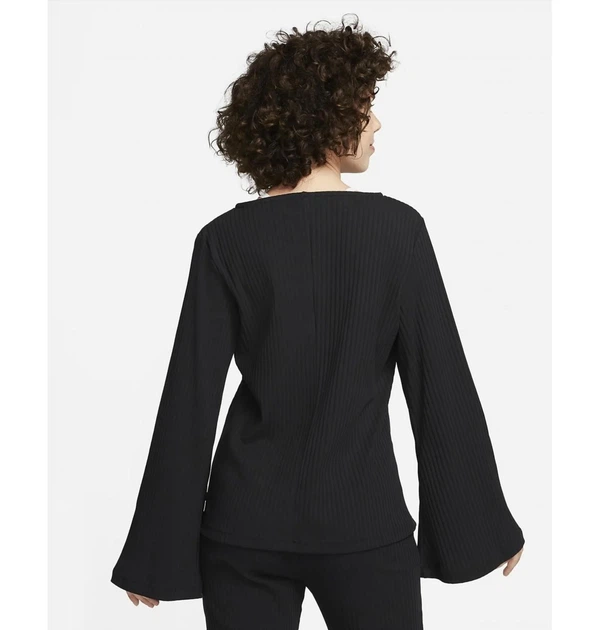 Лонгслив женский Nike Sportswear M Черный DV7866-010 - Фото 3 Лонгслив женский Nike Sportswear M Черный DV7866-010 - изображение 3