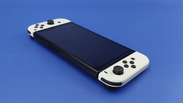 Набор Консоль Nintendo Switch OLED Model HEG-001 64GB White Б/У + Карта памяти Canvas Select Plus UHS-I U3 V30 A1 SD Adapter 128GB - изображение 4
