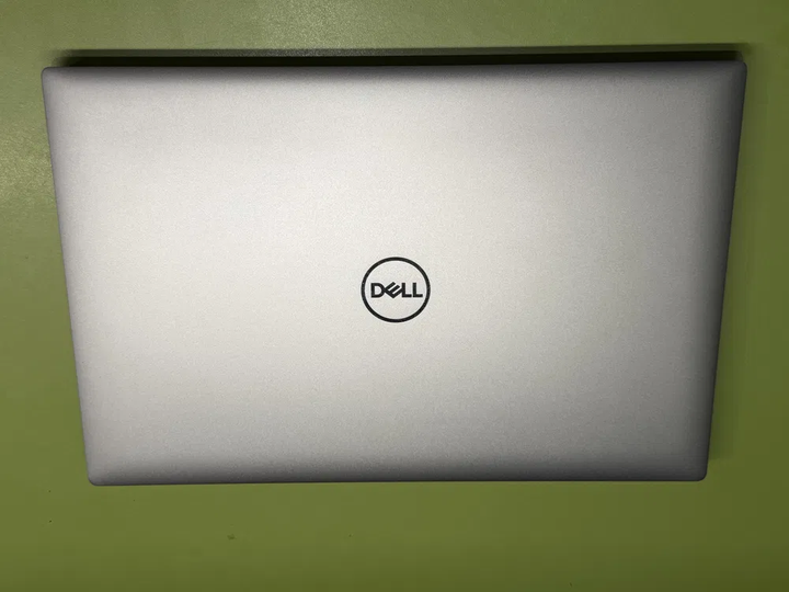 Мобильная рабочая станция Dell Precision 5690 / 16" (3840x2400) OLED Touch / Intel Core Ultra 9 185H (16 (22) ядра по 1.8 - 5.1 GHz) / 64 GB DDR5 / 512 GB SSD / nVidia RTX 2000 Ada, 8 GB GDDR6, 128-bit / WebCam / TouchID б/у - Фото 6 Мобильная рабочая станция Dell Precision 5690 / 16" (3840x2400) OLED Touch / Intel Core Ultra 9 185H (16 (22) ядра по 1.8 - 5.1 GHz) / 64 GB DDR5 / 512 GB SSD / nVidia RTX 2000 Ada, 8 GB GDDR6, 128-bit / WebCam / TouchID б/у - изображение 6