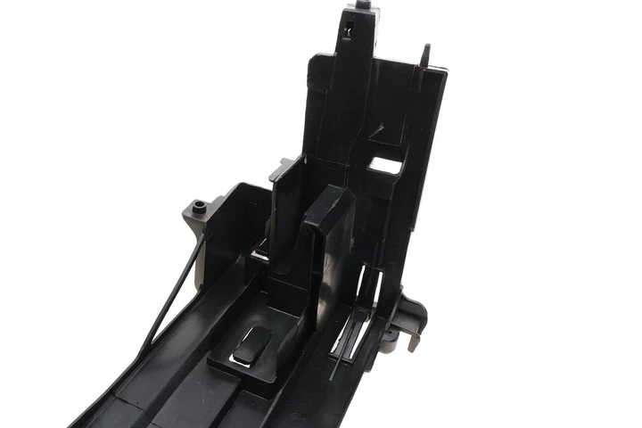 Кришка радіатора AUTOTECHTEILE 700 1702 BMW 5 Touring (F11), 7 (F01, F02, F03, F04), 5 (F10), 5 Gran Turismo (F07) 17117639071, 17117804618 - зображення 3
