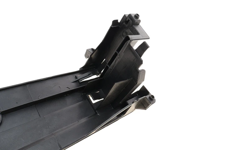 Кришка радіатора AUTOTECHTEILE 700 1702 BMW 5 Touring (F11), 7 (F01, F02, F03, F04), 5 (F10), 5 Gran Turismo (F07) 17117639071, 17117804618 - зображення 4
