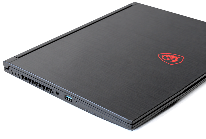 Ноутбук MSI Thin GF63 Core i5-12450H RTX 2050 4GB 16GB DDR4 NVMe SSD 512GB+HDD 1TB 15.6" FHD 144Hz Чорний Б/У - изображение 6