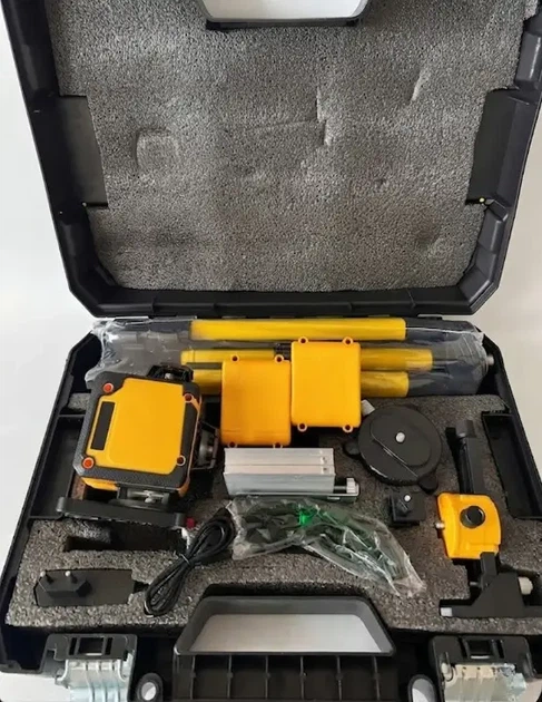 Лазерный нивелир DeWalt CLE34031N профессиональный 4D 16 зеленых линий 360° LED дисплей самовыравнивающийся дальность до 20 м до 50 м с приемником IP54 с 2 АКБ штативом магнитным кронштейном пультом и кейсом - изображение 3