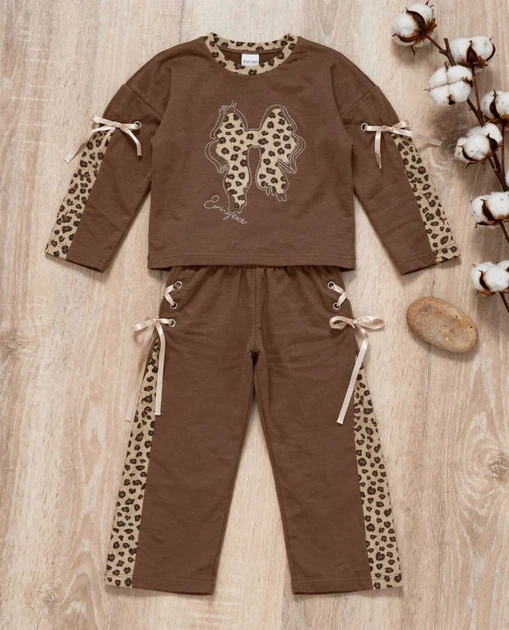 Костюм спортивный коричневый с леопардом для девочки Kiddo коричневый 110 см - Фото 1 Костюм спортивный коричневый с леопардом для девочки Kiddo коричневый 110 см - изображение 1