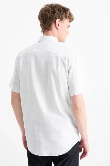 Рубашка из хлопка C&A 2235568c70 XXL белая (100016000) - Фото 2 Рубашка из хлопка C&A 2235568c70 XXL белая (100016000) - изображение 2