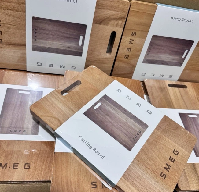 Кухонная доска для нарезки SMEG Cutting Board Деревянная доска 33×24 - Фото 3 Кухонная доска для нарезки SMEG Cutting Board Деревянная доска 33×24 - изображение 3