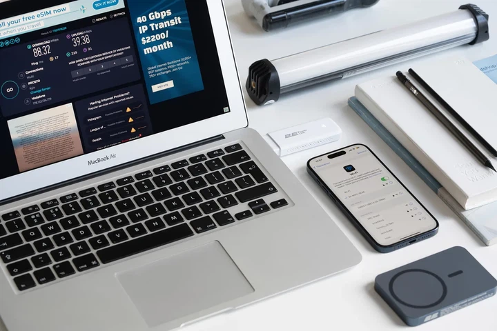 Мобильный маршрутизатор 2E PowerLink (MiFi-1 2024) LTE, Wi-Fi6, 1xUSB, 1xCRC9 белый. - изображение 3