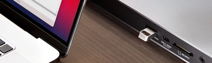 Накопитель Kingston 128GB USB 3.2 Type-A Gen1 DT Micro R200MB/s Metal - изображение 4