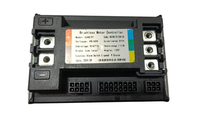 Контролер для велоскутера Crosser CR-1 та CR-2 універсальний 48V-60VNEWблок керування електровелосипедом - Фото 2 Контролер для велоскутера Crosser CR-1 та CR-2 універсальний 48V-60VNEWблок керування електровелосипедом - зображення 2