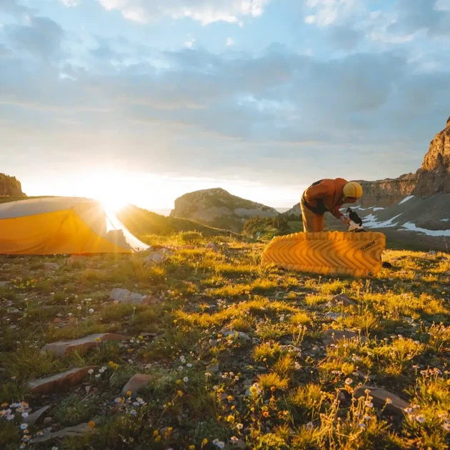 Надувний туристичний килимок Klymit Static V Lite Eco Sleeping Pad - изображение 4