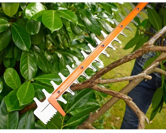 Nożyce do żywopłotu Black+Decker BEHTS401 (5035048678084) - obraz 4
