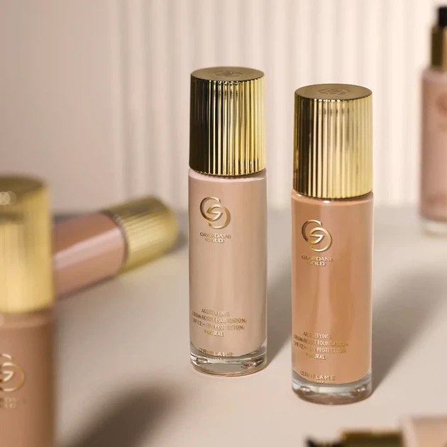 Антивозрастная тональная основа с пребиотической сывороткой Giordani Gold - Слонова кістка - изображение 3