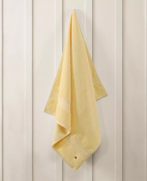 Рушник банний TOMMY HILFIGER (883893996366) Modern American Solid Cotton Bath Towel жовтий - Фото 2 Рушник банний TOMMY HILFIGER (883893996366) Modern American Solid Cotton Bath Towel жовтий - зображення 2