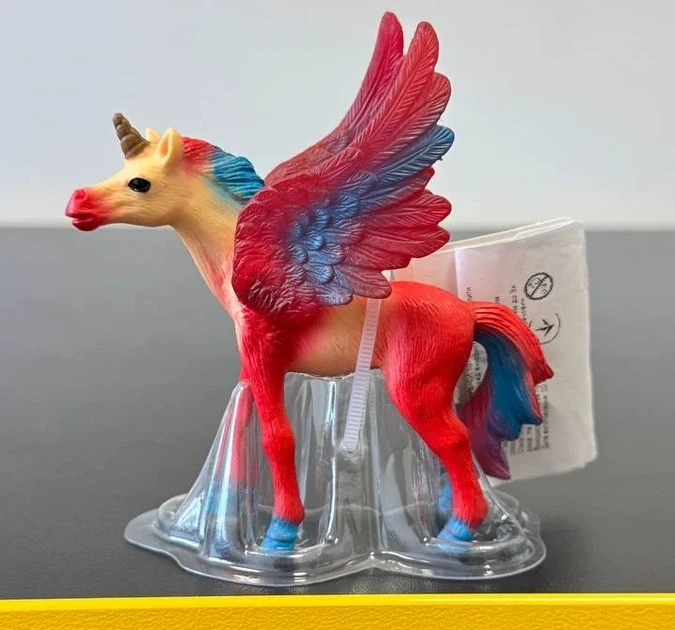 Фигурка Единорог с крыльями красный Dino Toys, 10 см - Фото 2 Фигурка Единорог с крыльями красный Dino Toys, 10 см - изображение 2