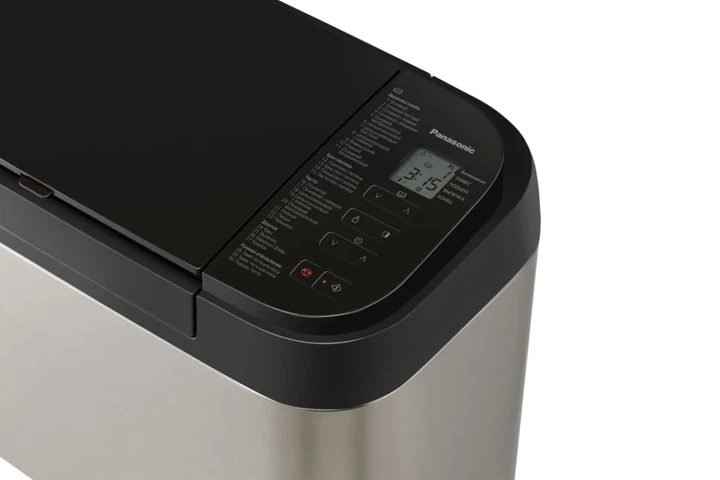 Хлебопечь Panasonic 550Вт, 30 программ, максимальный вес 125кг, прямоугольная форма, металлический корпус, черный цвет - изображение 5