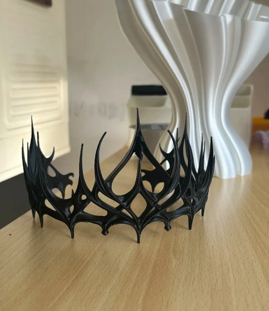 Готична пластикова корона-діадема «Темний замок» (3D-друк) - Фото 2 Готична пластикова корона-діадема «Темний замок» (3D-друк) - изображение 2