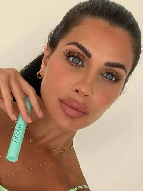 Тушь для ресниц Sweed Pro Lash Lift Mascara Black 8ml - Фото 2 Тушь для ресниц Sweed Pro Lash Lift Mascara Black 8ml - изображение 2