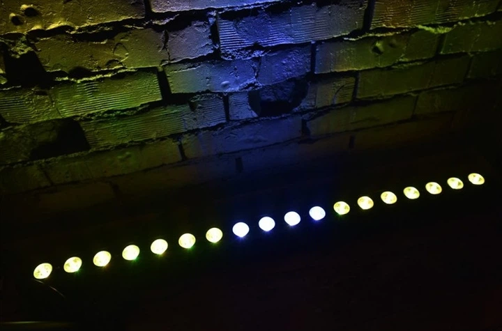 Listwa oświetleniowa Light4Me Pixel Bar 18 RGBW IR - Zdjęcie 10 Listwa oświetleniowa Light4Me Pixel Bar 18 RGBW IR - obraz 10