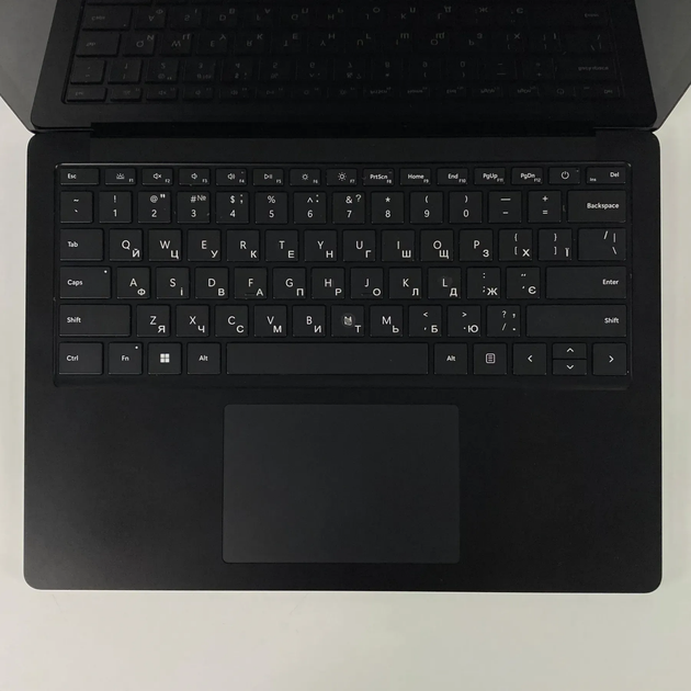 Ультрабук Microsoft Surface Laptop 5 / 13.5" (2256x1504) IPS Touch / Intel Core i7-1265U (10 (12) ядер по 3.6 - 4.8 GHz) / 16 GB DDR5 / 256 GB SSD / Intel Iris Xe Graphics / WebCam б/у + Подарок Беспроводная мышь / USB - Фото 3 Ультрабук Microsoft Surface Laptop 5 / 13.5" (2256x1504) IPS Touch / Intel Core i7-1265U (10 (12) ядер по 3.6 - 4.8 GHz) / 16 GB DDR5 / 256 GB SSD / Intel Iris Xe Graphics / WebCam б/у + Подарок Беспроводная мышь / USB - изображение 3