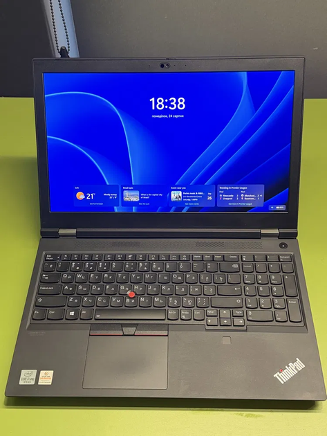 Мобильная рабочая станция Lenovo Thinkpad P15 Gen 1 / 15.6" (3840x2160) IPS / Intel Core i7-10850H (6 (12) ядер по 2.7 - 5.1 GHz) / 16 GB DDR4 / 512 GB SSD / nVidia Quadro T1000, 4 GB GDDR5, 128-bit / WebCam / TouchID б/у - Фото 2 Мобильная рабочая станция Lenovo Thinkpad P15 Gen 1 / 15.6" (3840x2160) IPS / Intel Core i7-10850H (6 (12) ядер по 2.7 - 5.1 GHz) / 16 GB DDR4 / 512 GB SSD / nVidia Quadro T1000, 4 GB GDDR5, 128-bit / WebCam / TouchID б/у - изображение 2