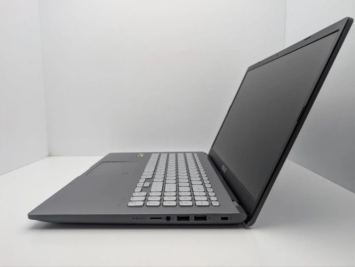 Ноутбук Asus X509D / 15.6" (1920x1080) IPS / AMD Ryzen 5 3500U (4 (8) ядра по 2.1 - 3.7 GHz) / 8 GB DDR4 / 500 GB SSD / nVidia GeForce MX230, 2 GB GDDR5, 64-bit / WebCam б/в - Фото 5 Ноутбук Asus X509D / 15.6" (1920x1080) IPS / AMD Ryzen 5 3500U (4 (8) ядра по 2.1 - 3.7 GHz) / 8 GB DDR4 / 500 GB SSD / nVidia GeForce MX230, 2 GB GDDR5, 64-bit / WebCam б/в - зображення 5