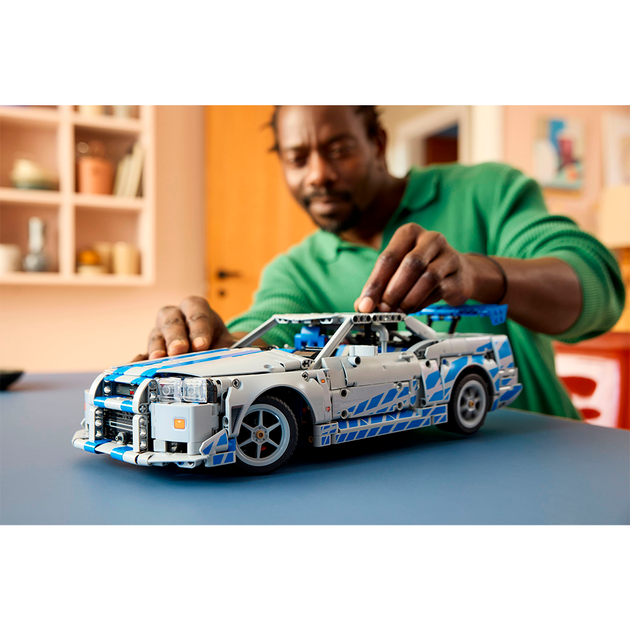 Конструктор LEGO Technic Двойной форсаж Nissan Skyline GT-R (R34) 1410 деталей (42210) - изображение 9
